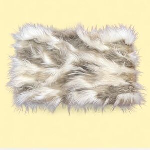 Express Faux Fur Scarf in Gray and White